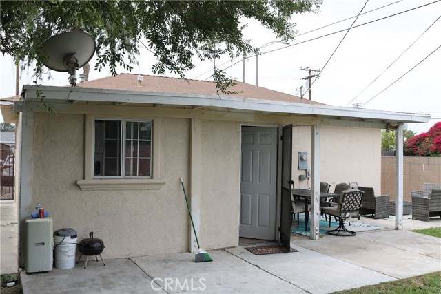 3641 W Oak Avenue, Fullerton CA: https://media.crmls.org/medias/19a9f58b-77ef-4070-af32-ae0b5e97cd27.jpg
