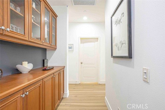 10266 Horsehaven Street, Sun Valley CA: https://media.crmls.org/medias/19aa6285-0252-44e8-8f26-b02a1a309a75.jpg