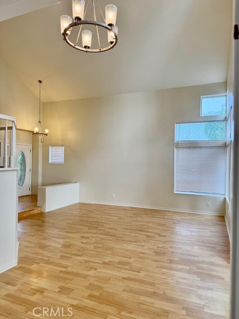 26562 White Oaks Drive, Laguna Hills CA: https://media.crmls.org/medias/19aaa378-61e9-4a5a-92a2-8d6df0b56baa.jpg