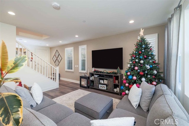 Detail Gallery Image 29 of 57 For 1232 E Providence, Placentia,  CA 92870 - 4 Beds | 4 Baths