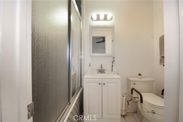 Detail Gallery Image 16 of 32 For 5102 Cheryl Dr, Huntington Beach,  CA 92649 - 4 Beds | 2 Baths
