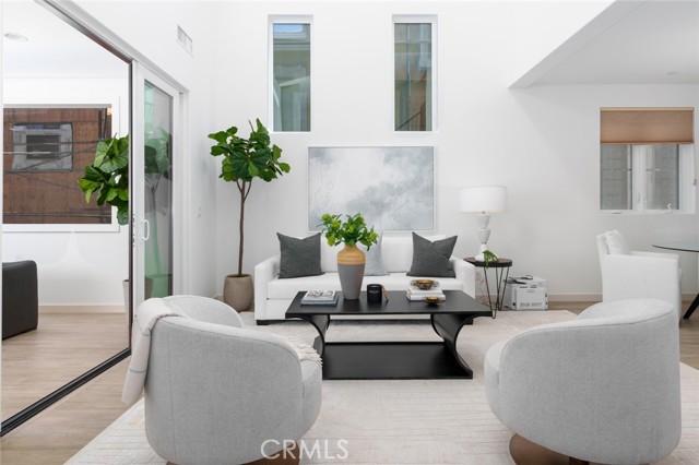 Detail Gallery Image 5 of 32 For 432 1/2 Goldenrod Ave, Corona Del Mar,  CA 92625 - 2 Beds | 2/1 Baths