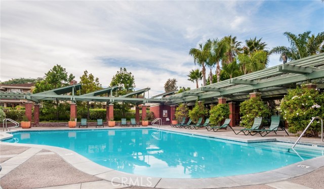 24 Bermuda Court, Manhattan Beach, California 90266, 3 Bedrooms Bedrooms, ,1 BathroomBathrooms,Residential,Sold,Bermuda,SB17026195