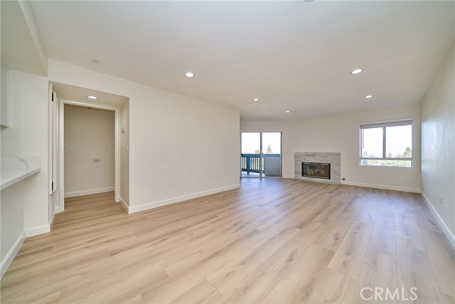 Detail Gallery Image 5 of 28 For 1441 Brett Pl #229,  San Pedro,  CA 90732 - 2 Beds | 2 Baths