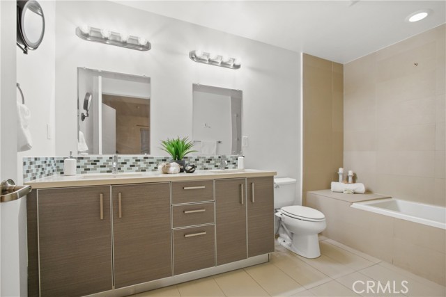 Detail Gallery Image 19 of 23 For 966 S St Andrews Pl #101,  Los Angeles,  CA 90019 - 2 Beds | 2 Baths