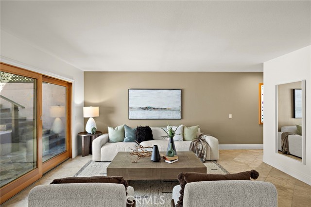 Detail Gallery Image 6 of 41 For 923 Balboa Avenue, Laguna Beach,  CA 92651 - 3 Beds | 2/1 Baths