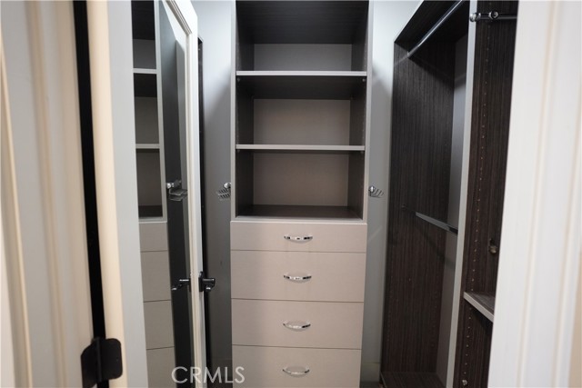2615 Temple Hills Drive, Laguna Beach CA: https://media.crmls.org/medias/19ae3717-f936-4377-8a31-6bb19902fa67.jpg