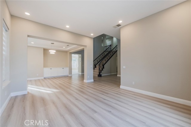 Detail Gallery Image 5 of 50 For 19378 Waterfall, Rowland Heights,  CA 91748 - 6 Beds | 5/1 Baths