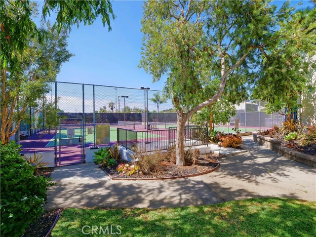 607 Prospect Avenue, Redondo Beach, California 90277, 3 Bedrooms Bedrooms, ,2 BathroomsBathrooms,Residential,Sold,Prospect,SB21231300