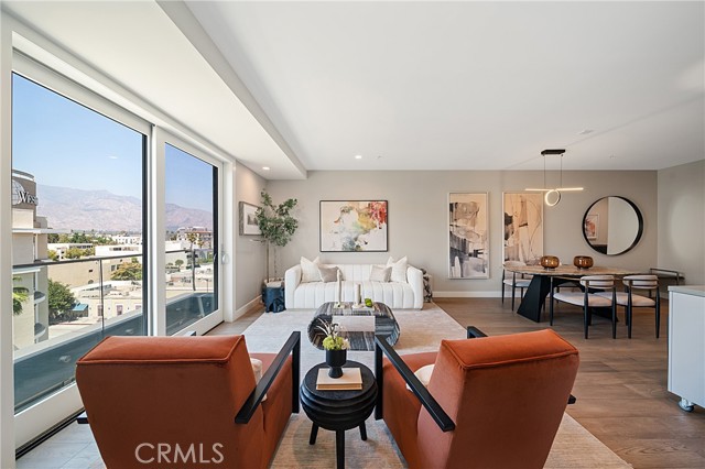 39 S Los Robles Avenue, Pasadena CA: https://media.crmls.org/medias/19b01cae-f282-463c-88ab-8f57e39c32c1.jpg