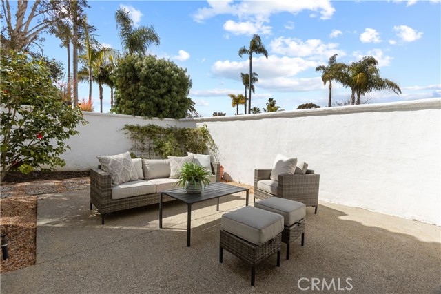 31 Terraza Del Mar, Dana Point CA: https://media.crmls.org/medias/19b06717-0e43-4743-a046-c588e4f1961f.jpg