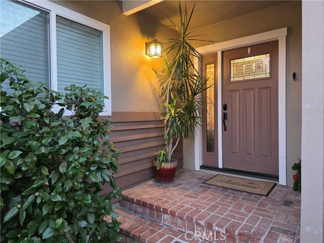 Detail Gallery Image 2 of 20 For 16264 Kalisher St, Granada Hills,  CA 91344 - 3 Beds | 2 Baths