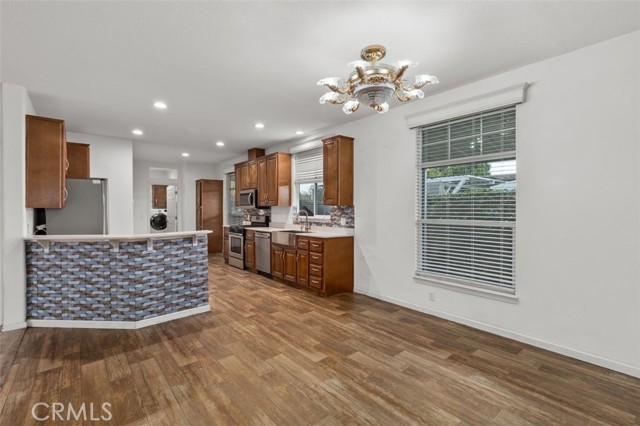 Detail Gallery Image 17 of 50 For 3595 Santa Fe Ave #90,  Long Beach,  CA 90810 - 3 Beds | 2 Baths