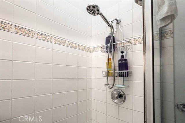 989 Coronado Drive, Glendale CA: https://media.crmls.org/medias/19b2874c-095b-4c18-a0f0-03dfa051b53d.jpg