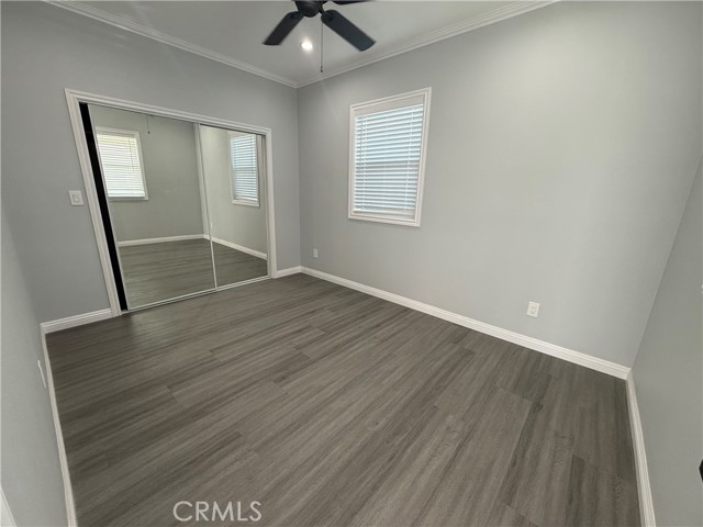 Detail Gallery Image 6 of 17 For 125 E Alondra, Compton,  CA 90220 - 4 Beds | 2 Baths