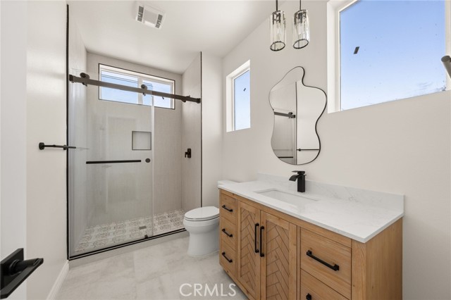5978 Copperfield Avenue, Riverside CA: https://media.crmls.org/medias/19b435b0-c2ea-458e-91f2-f321c641a770.jpg