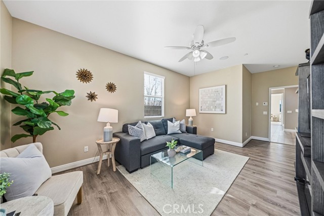 914 Tucana, San Marcos CA: https://media.crmls.org/medias/19b44fe3-cc21-4830-a620-10ec9f34ce0e.jpg