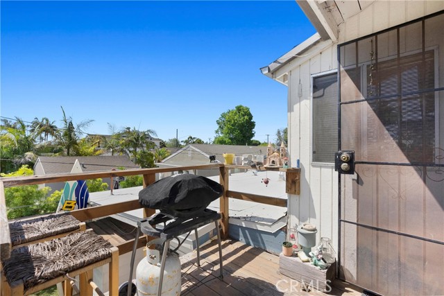 308 Flower Street, Costa Mesa CA: https://media.crmls.org/medias/19b6ef57-c05e-41d5-98e2-490f17e46e0c.jpg