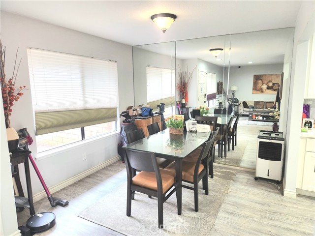 Detail Gallery Image 8 of 17 For 9735 El Paseo, Rancho Cucamonga,  CA 91730 - 3 Beds | 2/1 Baths