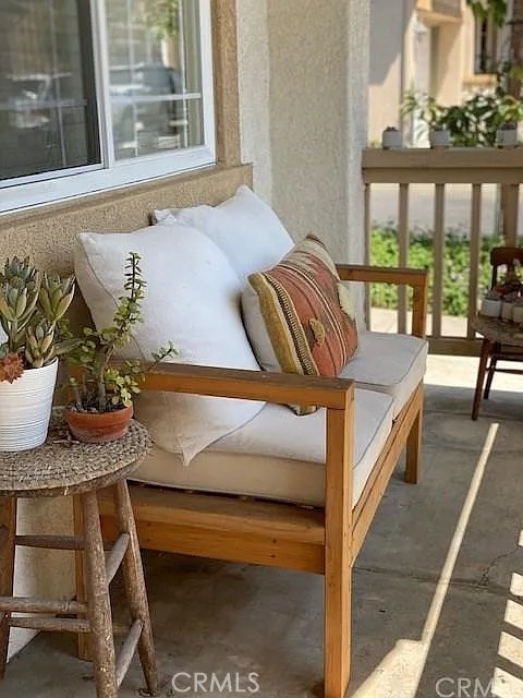 Detail Gallery Image 2 of 20 For 67 Rue Du Chateau, Aliso Viejo,  CA 92656 - 3 Beds | 2/1 Baths