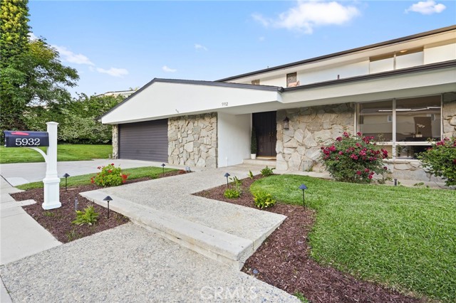 Detail Gallery Image 1 of 64 For 5932 Ellenview Ave, Woodland Hills,  CA 91367 - 5 Beds | 4 Baths