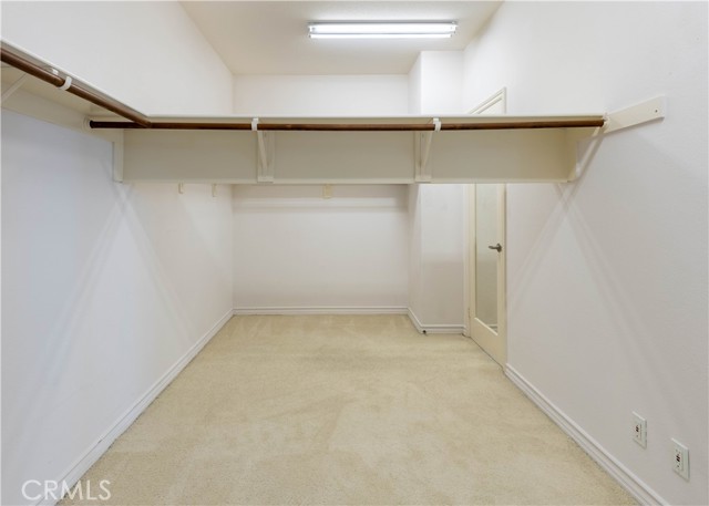 8034 E Portico, Orange CA: https://media.crmls.org/medias/19b8c322-ca93-41c0-8c19-e04ef3f41851.jpg