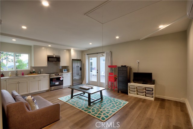 Detail Gallery Image 2 of 12 For 3604 Sierra Vista a,  Glendale,  CA 91208 - 0 Beds | 1 Baths