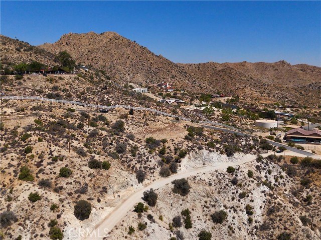 Detail Gallery Image 10 of 14 For 53935 Ridge Rd, Yucca Valley,  CA 92284 - – Beds | – Baths