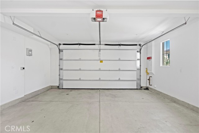 206 Phoebe, Irvine CA: https://media.crmls.org/medias/19ba9419-207b-44ed-8148-ab9971707330.jpg
