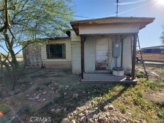 Detail Gallery Image 4 of 17 For 14241 Warmington, Blythe,  CA 92225 - 2 Beds | 1 Baths