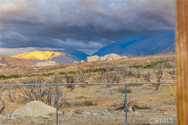 Image 24 of 42 For 29210 Cruthers Creek