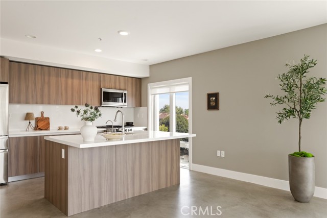 482 S Arroyo Parkway, Pasadena CA: https://media.crmls.org/medias/19baefc1-3712-4381-8f49-d8f561ae7da1.jpg