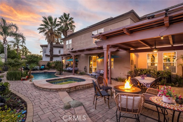 25808 Tennyson Lane, Stevenson Ranch CA: https://media.crmls.org/medias/19bc1308-ac5c-4506-aebb-99ebbcd922e8.jpg