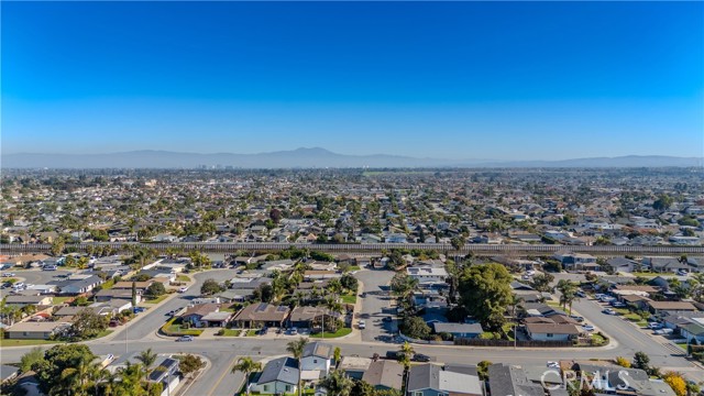 Detail Gallery Image 41 of 45 For 20319 Gardenia, Huntington Beach,  CA 92646 - 2 Beds | 1/1 Baths