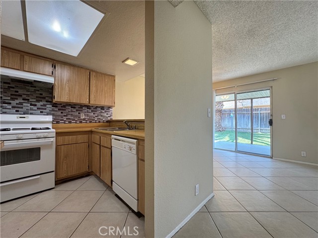 Detail Gallery Image 19 of 52 For 7688 Gainey Ct, Rancho Cucamonga,  CA 91730 - 3 Beds | 2/1 Baths