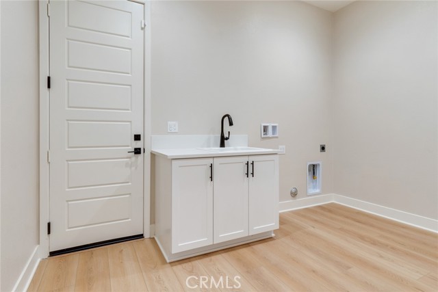 Detail Gallery Image 11 of 26 For 6548 Canyon Oaks Dr, Simi Valley,  CA 93063 - 4 Beds | 3/1 Baths