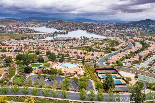 Detail Gallery Image 47 of 53 For 19 Corte Lateuza, Lake Elsinore,  CA 92532 - 3 Beds | 2/1 Baths