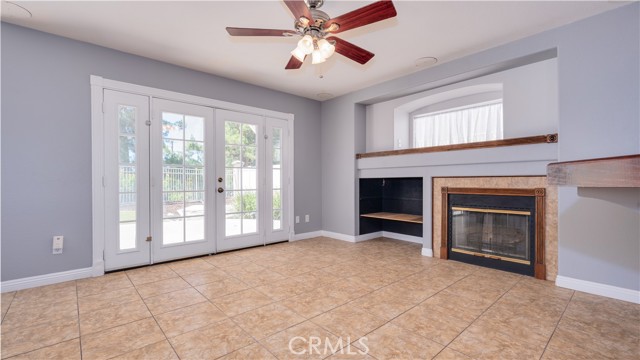 31695 Corte Avalos, Temecula CA: https://media.crmls.org/medias/19bd7245-81ad-44b9-8ce3-7ca40a0b94b7.jpg