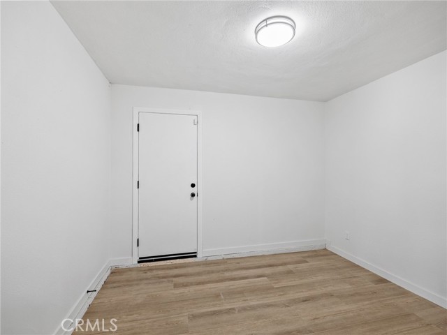 Detail Gallery Image 26 of 34 For 21225 Lone Eagle, Apple Valley,  CA 92308 - 6 Beds | 2 Baths