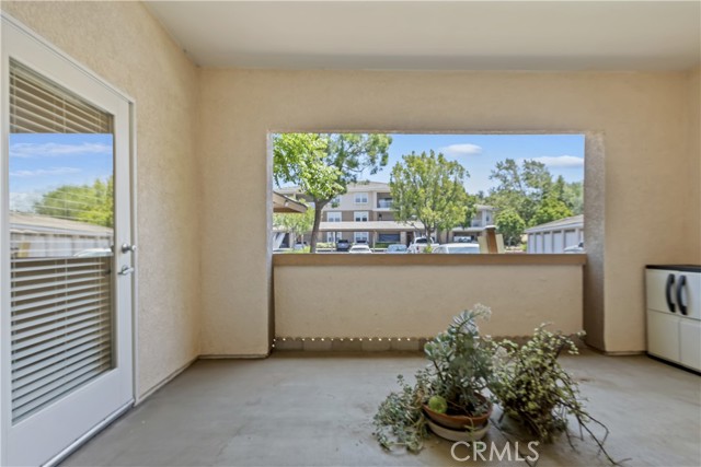 31387 Taylor Lane, Temecula CA: https://media.crmls.org/medias/19bd98a7-257a-40d4-8a4d-e1e70f9102e0.jpg