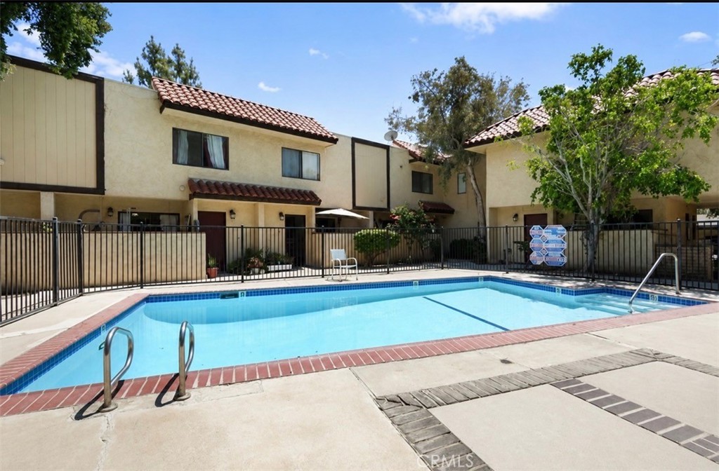 13540 Hubbard