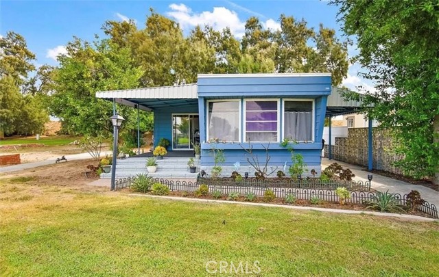 Detail Gallery Image 1 of 7 For 5800 Hamner Ave #366,  Corona,  CA 91752 - 3 Beds | 2 Baths