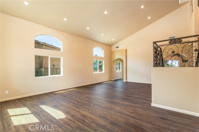 Detail Gallery Image 8 of 75 For 35750 Brookwood Ct, Yucaipa,  CA 92399 - 5 Beds | 4/1 Baths