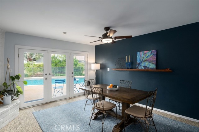 Detail Gallery Image 14 of 39 For 1264 W Celeste, Fresno,  CA 93711 - 4 Beds | 3 Baths