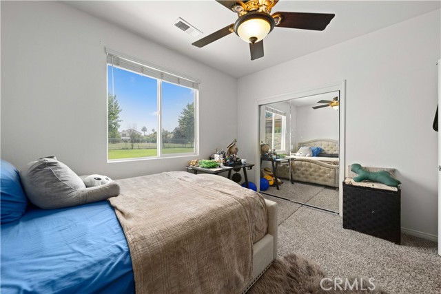9403 Big Bear Lake Court, Bakersfield CA: https://media.crmls.org/medias/19c175ee-6f88-41ea-bf51-6c5c5fb81fcb.jpg