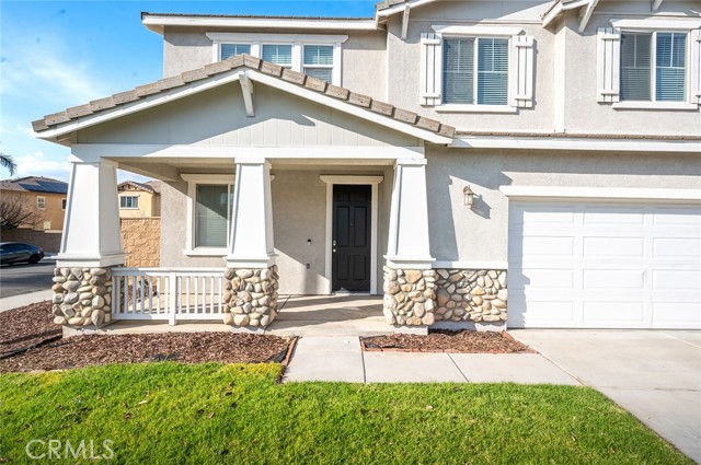 Detail Gallery Image 2 of 43 For 12966 Eastern Shore Dr, Corona,  CA 92880 - 4 Beds | 2/1 Baths