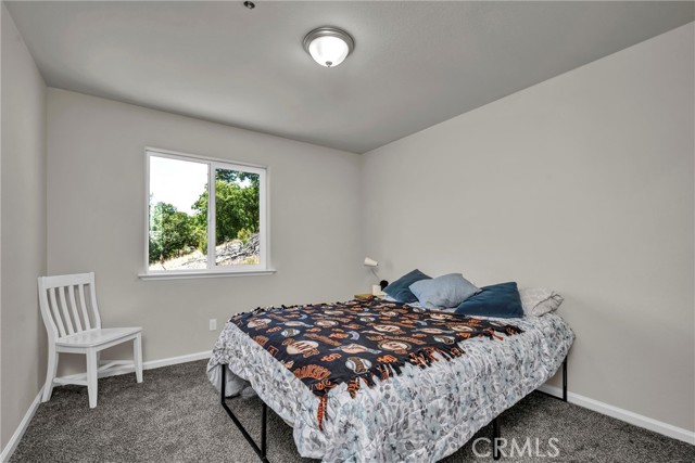 9781 Venturi Drive, Cobb CA: https://media.crmls.org/medias/19c1eceb-60bf-4465-893e-ad6cfc526e42.jpg