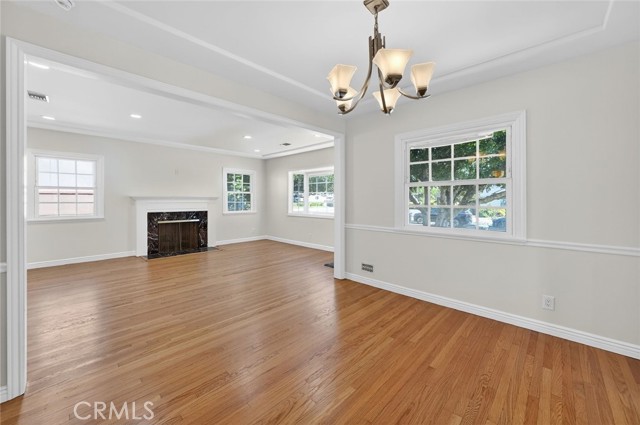 Detail Gallery Image 6 of 29 For 1641 N Catalina, Burbank,  CA 91505 - 3 Beds | 2 Baths