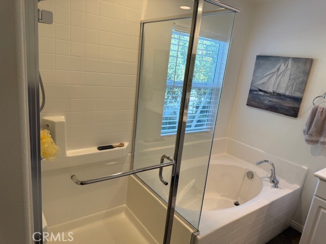 Detail Gallery Image 11 of 19 For 308 W Linden St, Orange,  CA 92865 - 2 Beds | 2/1 Baths