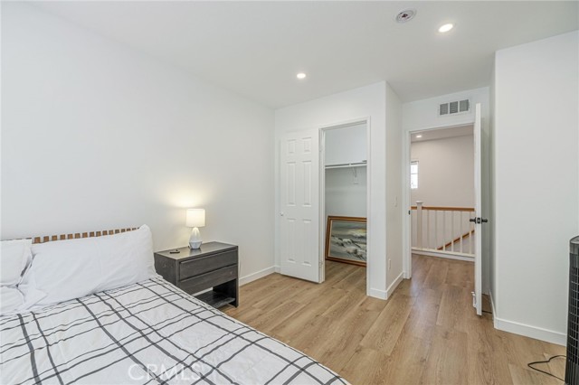 38343 Bonino Drive, Palmdale CA: https://media.crmls.org/medias/19c4203b-90a6-4c26-b6ed-da4082cedf22.jpg